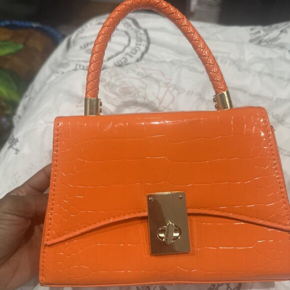 Neiman Marcus Orange Crocodile-Embossed Mini PU Leather Crossbody Bag - Picture 3 of 4